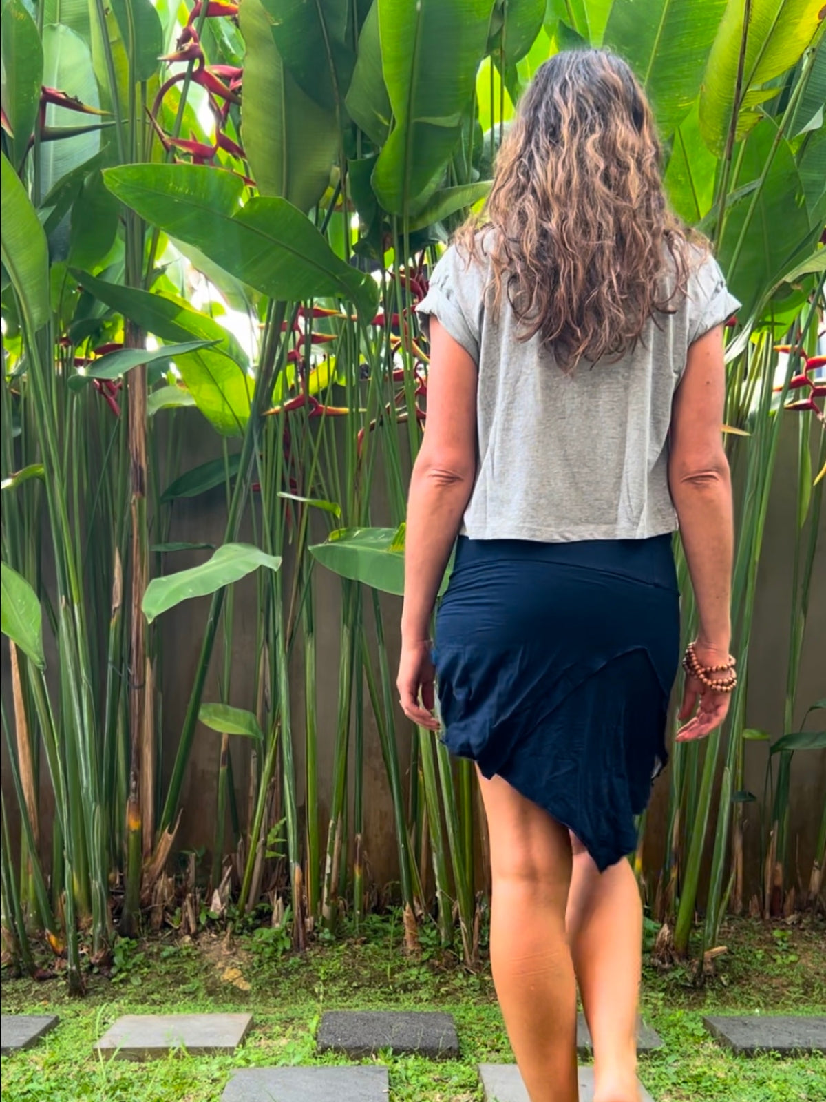 Organic Flow Cropped Tee - Prime
