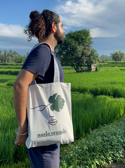 Long Weekend Tote - Longing